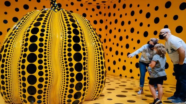 Yayoi Kusama's Infinity Mirror Rooms At The Hirshhorn Museum | Best Bets In Washington DC