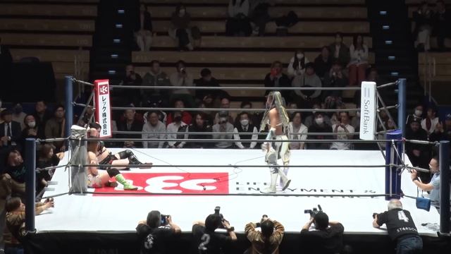 【スターダム】ジュリアがノーザンライトボムで刀羅ナツコから勝利！ジュリア＆鈴季すず＆星来芽依 vs 刀羅ナツコ＆渡辺桃＆スターライト・キッド！-2.14後楽園ホール大会-【STARDOM】 смотреть онлайн