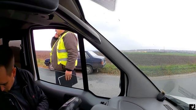полиция разводит на дороге, постановление за свет смотреть онлайн