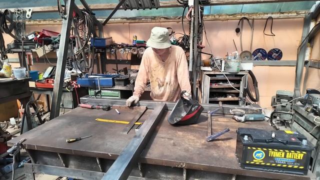 Строим Портальный кран для гаража! смотреть онлайн