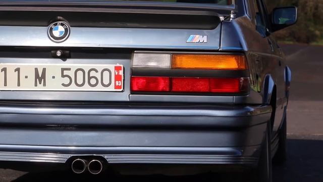 BMW M535i e28 / Motor Clásico смотреть онлайн