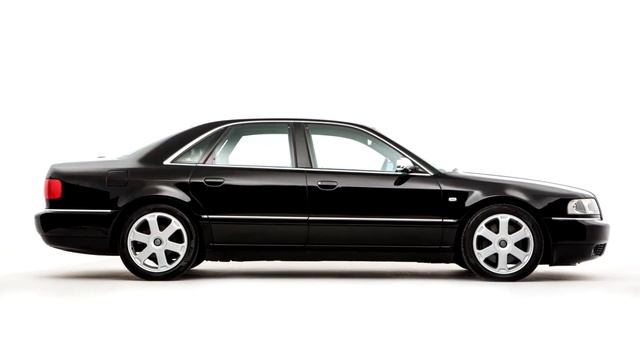 Audi S8 D2 смотреть онлайн