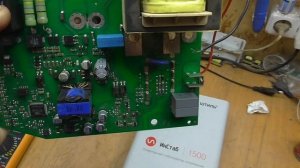 Инверторный стабилизатор Штиль ИнСтаб 1500 после грозы. Ремонт.