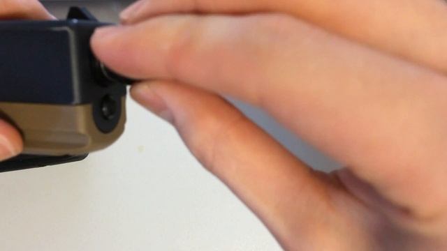 Compatibility of Threaded Adapters for the WE Elite Force and Marui Glocks смотреть онлайн