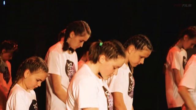 Уличные танцы смотреть онлайн