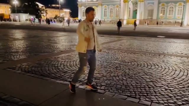 Олег Никулин «Зейбекико» на Дворцовой площади смотреть онлайн