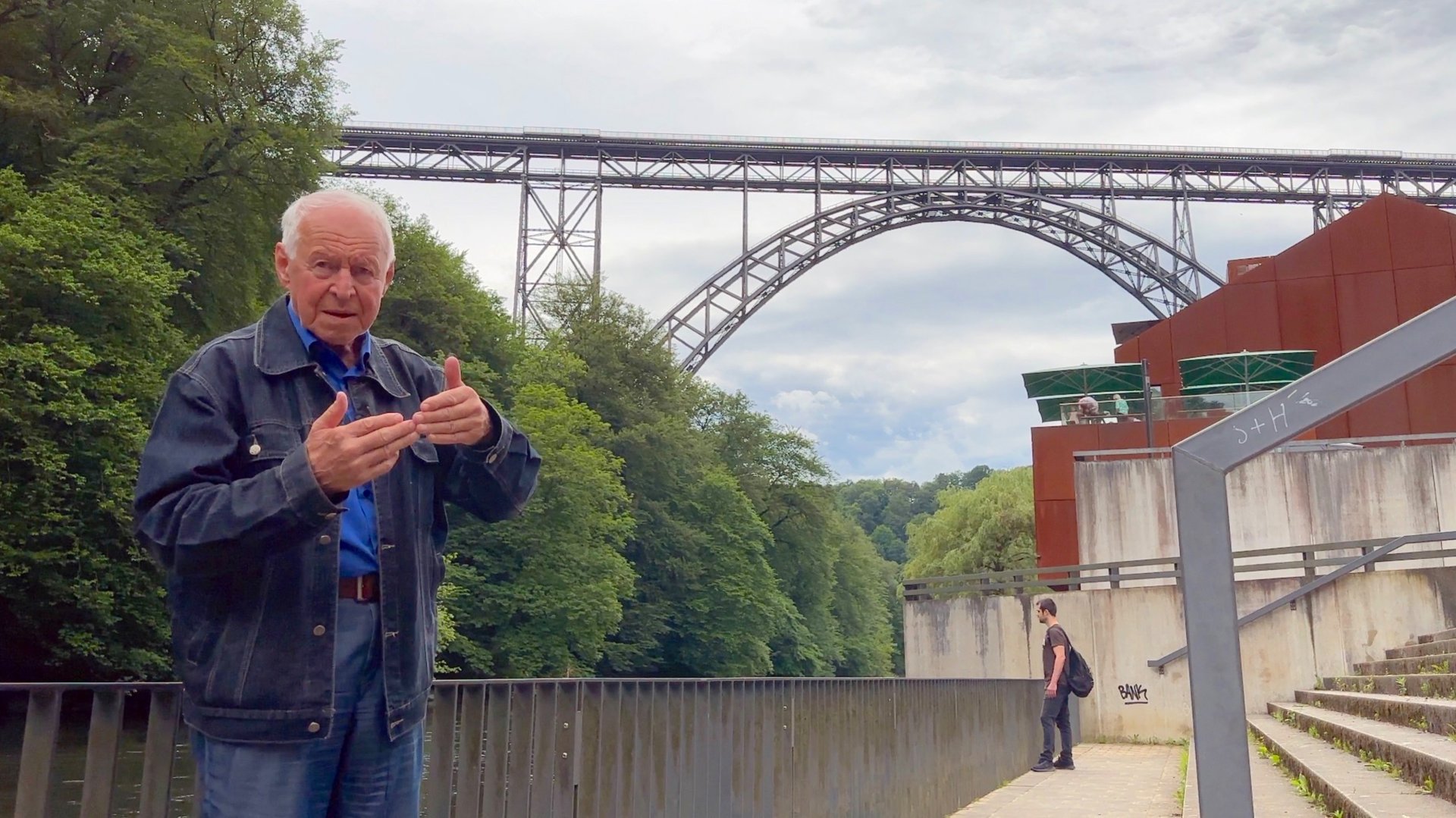 Как строили через ущелье самый высокий мост Германии смотреть онлайн