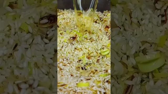 RISOTO DE ALHO PORÓ смотреть онлайн
