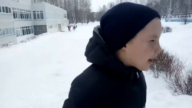Школьник арот ещкере LOL смотреть онлайн