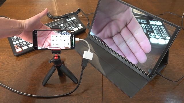 Camara del IPHONE por HDMI al TV FilMic Pro смотреть онлайн