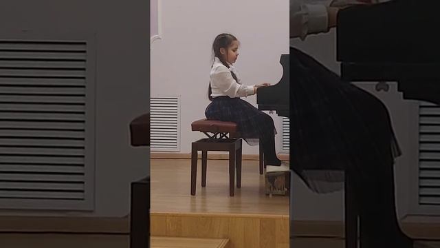 Птичка под моим окошком смотреть онлайн