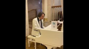 Попурри из джазовых тем в исполнении Романа ЛЬВОВИЧА (рояль)