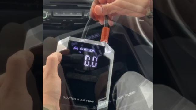 Пусковое устройство для автомобиля, 20000 мАч, пусковой ток 3000А, 4в1: ПЗУ с компрессором смотреть онлайн