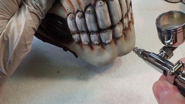 Painting some 3D printed masks смотреть онлайн