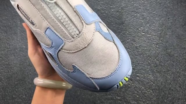 Flipashop | Adidas Falcon Zip Azules смотреть онлайн