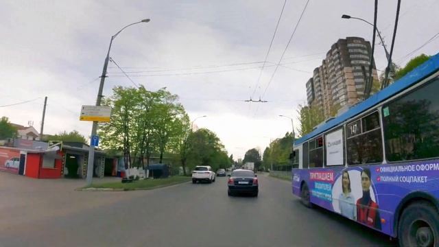 едем по Краснодару от улицы Конгрессной до Платанового бульвара в апреле 2024 +25 °C смотреть онлайн