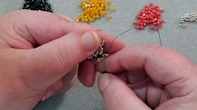 How To: 2-Drop Peyote Bracelet Tutorial Made With Beebeecraft.com Products смотреть онлайн