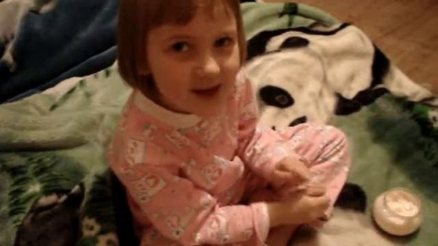 Реклама крема Молоко и мед в исполнении Алисы Гашицкой 5 лет смотреть онлайн
