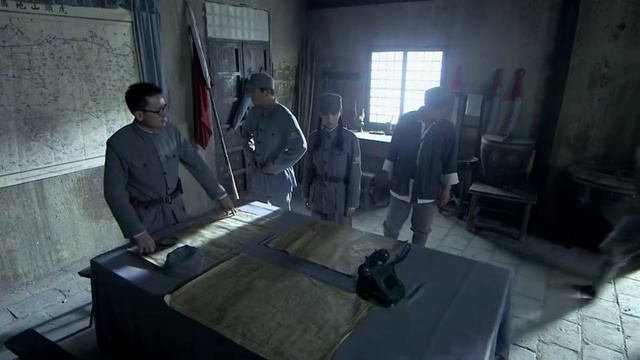 【抗日電影】共軍新司令污衊團長是姦細，做空團長權力導致日軍突襲，共軍據點損失慘重！抗日丨Kung Fu смотреть онлайн
