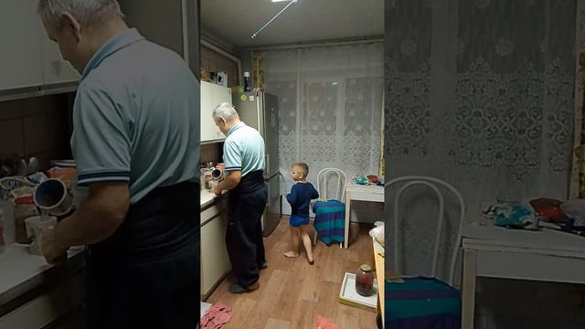 1000008932.mp4 смотреть онлайн