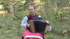 София Горбунова. Из под кочек, из под пней. (казачья песня, сл. Н. Агнивцева).