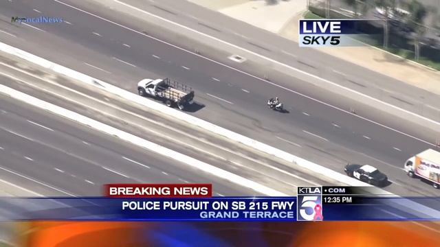 Police Pursuit Bank Robbery Suspect GTA Pursuit SoCal October 02, 2014 смотреть онлайн