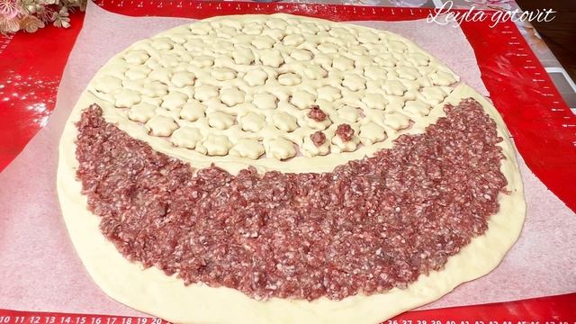 НАУЧИЛА ВСЕХ ПОДРУГ ГОТОВИТЬ ТАКИЕ ВКУСНЯШКИ! ПОДРУЖКИ В ВОСТОРГЕ ОТ РЕЗУЛЬТАТА! LEYLA GOTOVIT смотреть онлайн