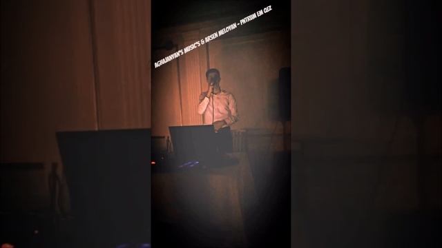 Arsen Meloyan - Pntrum Em Qez New 2017 █▬█ █ ▀█▀ смотреть онлайн