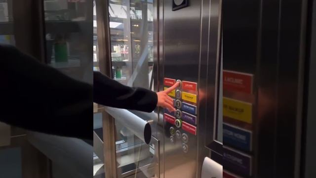 Красота и молодость начинаются с улыбки