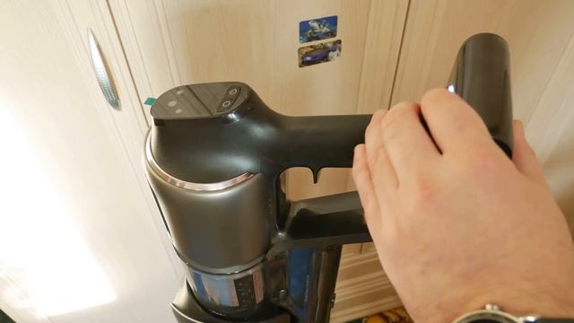 Dreame Z40 Station - вертикальный пылесос со станцией смотреть онлайн