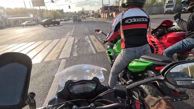 Мотодевушка . Первые шаги в мотожизнь. смотреть онлайн