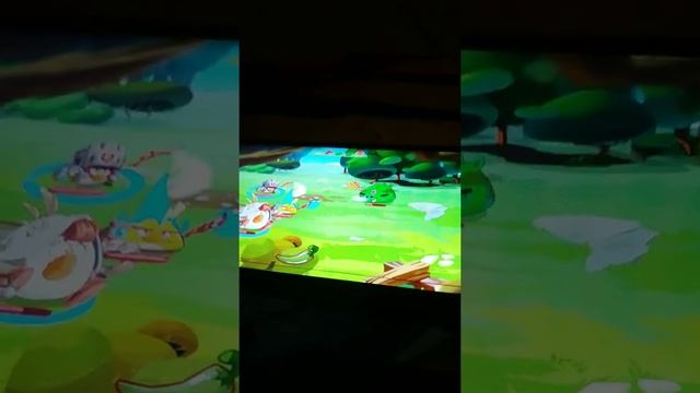 Играю энгри берц битвы на телефон