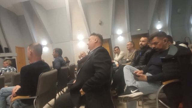 Скатался на бизнес-форум «ENERGON 2024», посвященный солнечной энергетике в Ростов смотреть онлайн