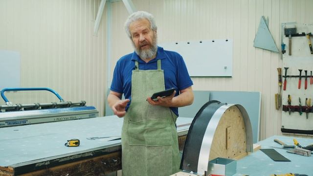 Обход торцевой части арочных конструкций: секреты мастерства от опытного жестянщика смотреть онлайн