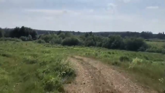 Прогулка по центральной улице села Кривое. смотреть онлайн