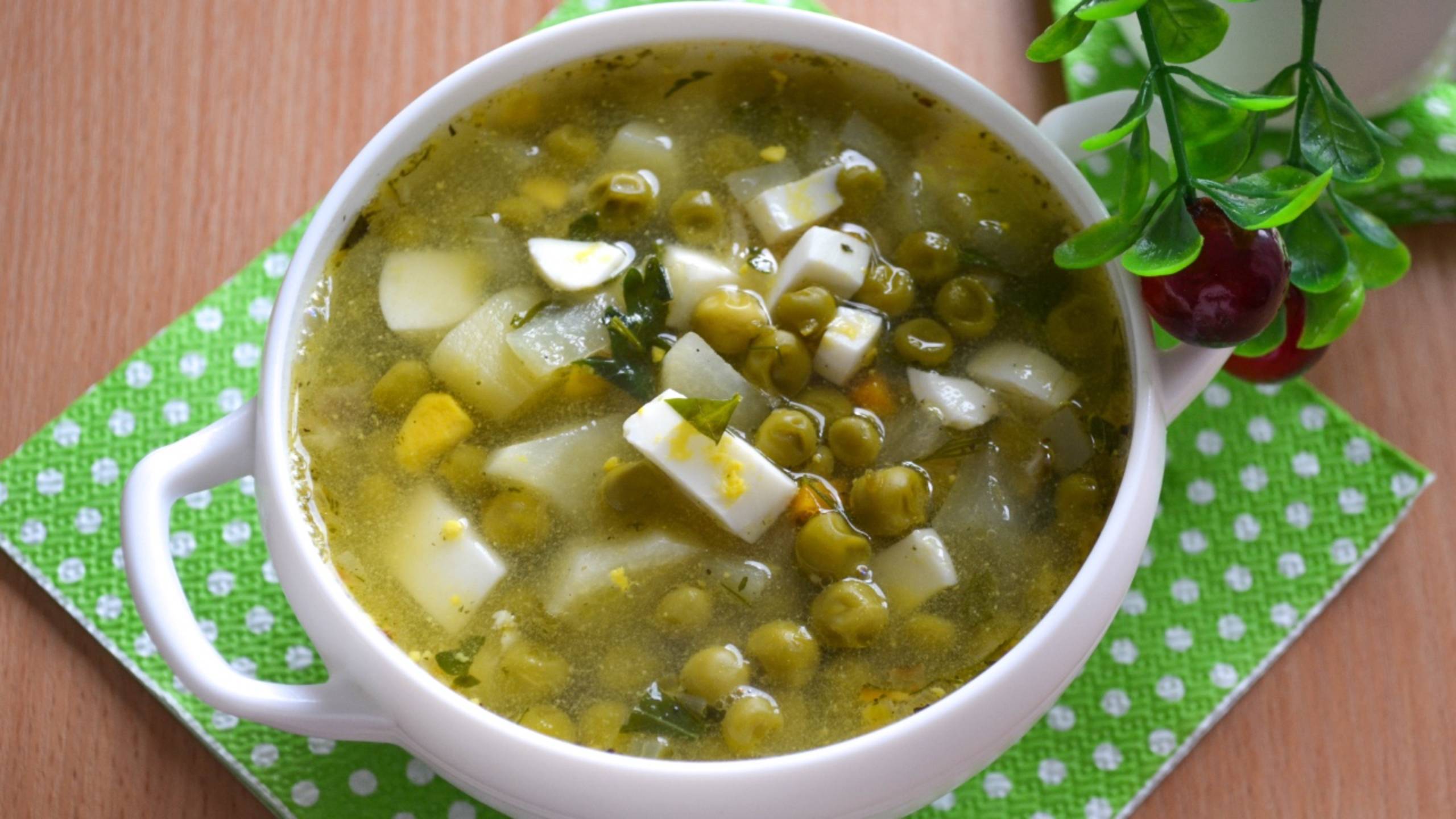 🍵 Суп с зеленым горошком и яйцом смотреть онлайн