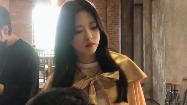 달로그 #15 (LOONA LOG #15) (Olivia Hye #15) смотреть онлайн
