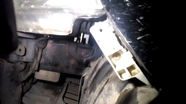 Снятие фары в митсубиси смотреть онлайн