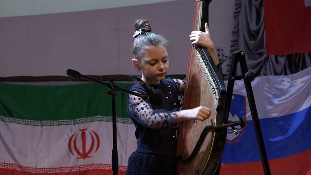 1.Валешинська ПолінаДитяча музична школа №5 (м. Миколаїв) .М. Павлов «Коломийка» смотреть онлайн