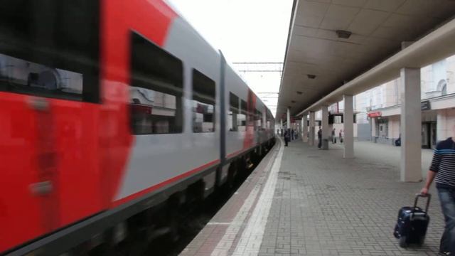 Электропоезда ЭС1-022 и ЭС1-026 станция Москва-Курская смотреть онлайн