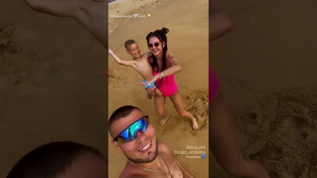 и снова наша сумасшедшая семейка смотреть онлайн