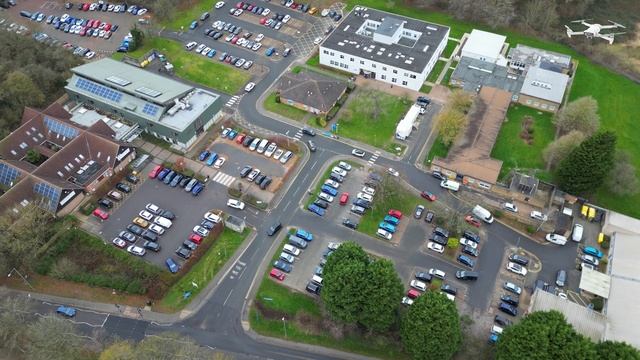 New 2024 Fimi x8 Pro Drone's 4k Camera Footage & Corby City Tour of England During Cloudy Day смотреть онлайн