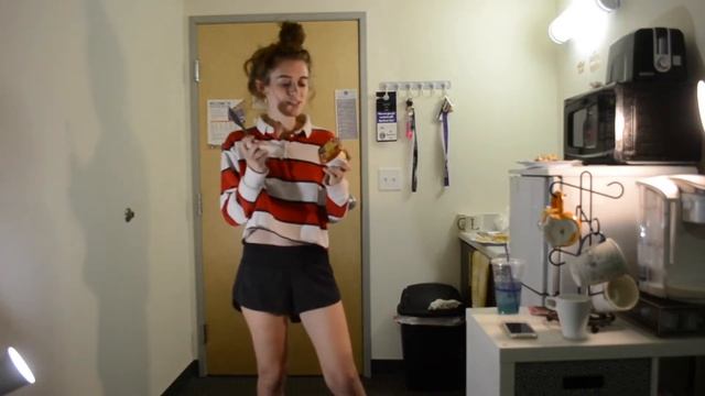 dorm baking: cinnamon rolls edition смотреть онлайн