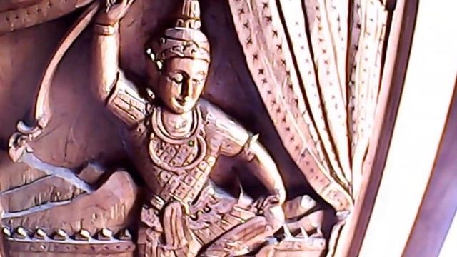 Hand Carved Doors in UdonThani Temples very nice Video4 смотреть онлайн