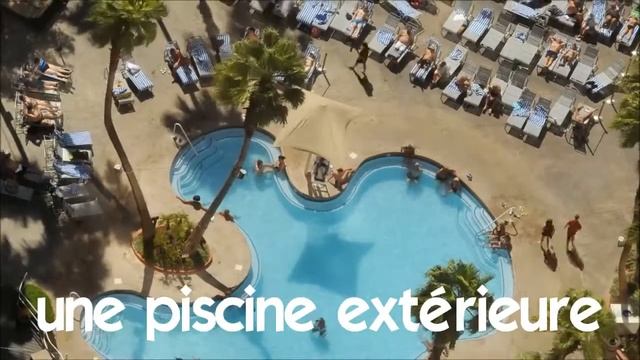 французские первые фразы # une piscine extérieure смотреть онлайн