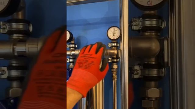 Коллекторная разводка, монтаж и сборка коллекторного узла. ЖК Образцовый квартал. смотреть онлайн