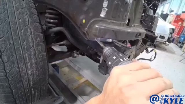 Fixing A Wrecked Toyota #4Runner that got the front end smashed! #autobody #collision #bodywork смотреть онлайн