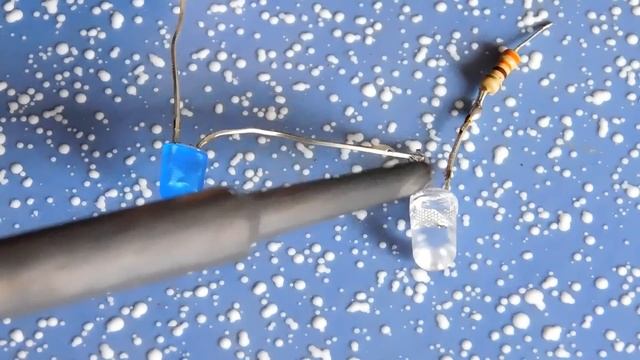 LED Flasher Make Very Easy смотреть онлайн