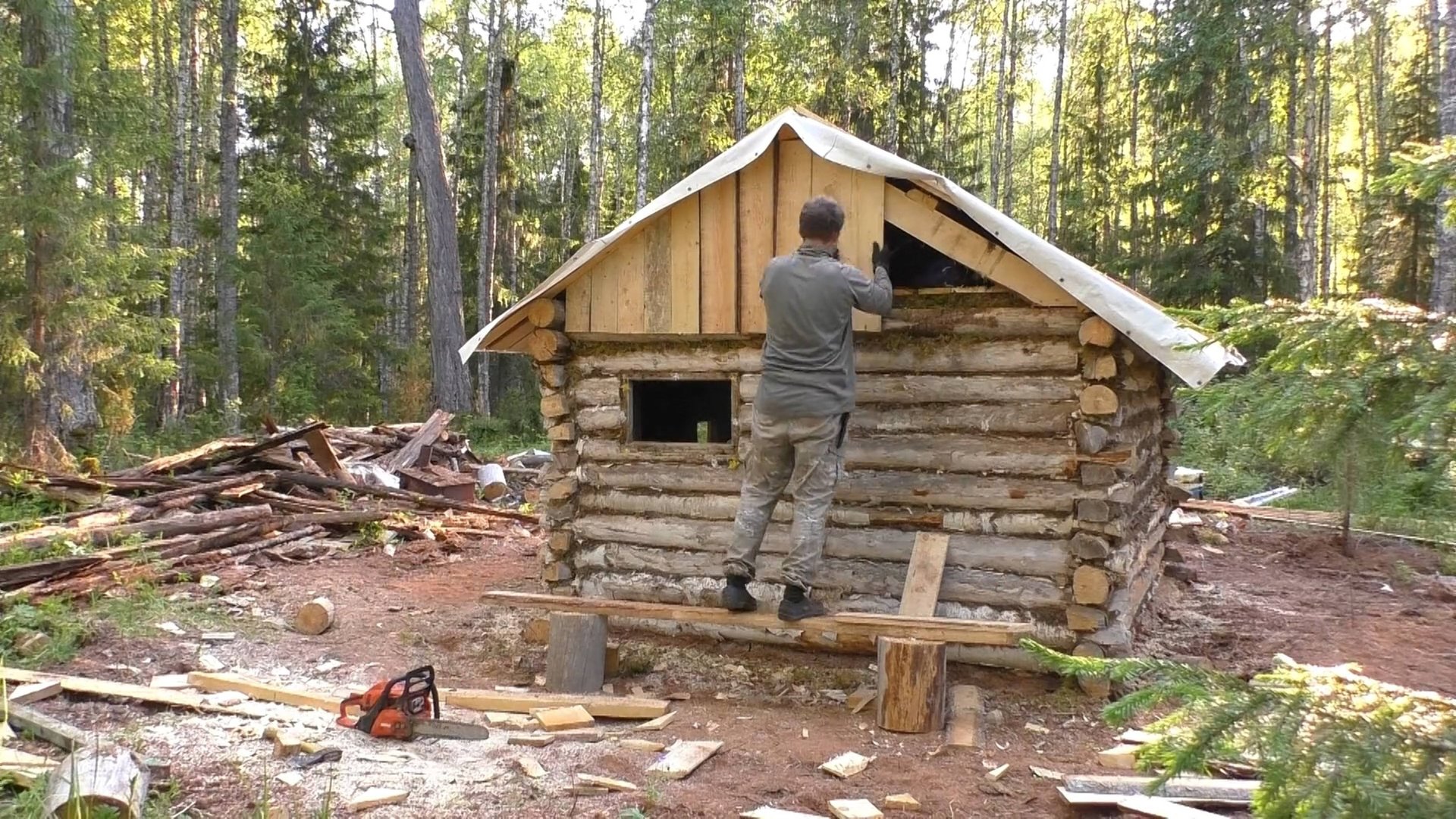 Живу один в избушке. Рыбалка на хариуса. Нашёл старую вещь. смотреть онлайн
