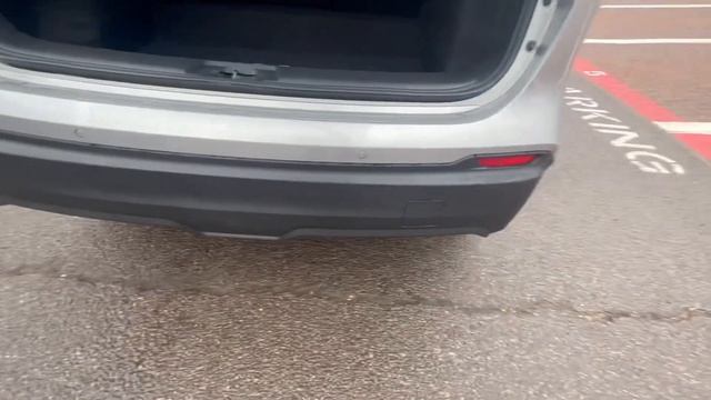 Nissan Qashqai Acenta Premium - VE70 CFM смотреть онлайн